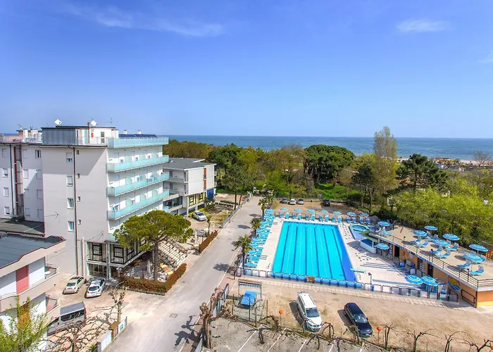 Beau Soleil Hotel 3*