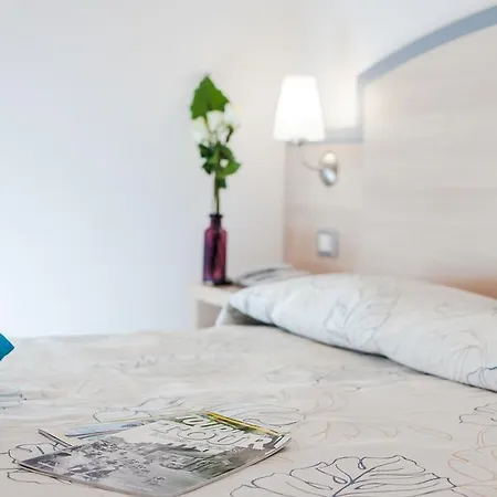 Beau Soleil 3* צ'סנטיקו