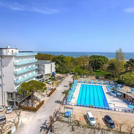 Beau Soleil Hotell 3*